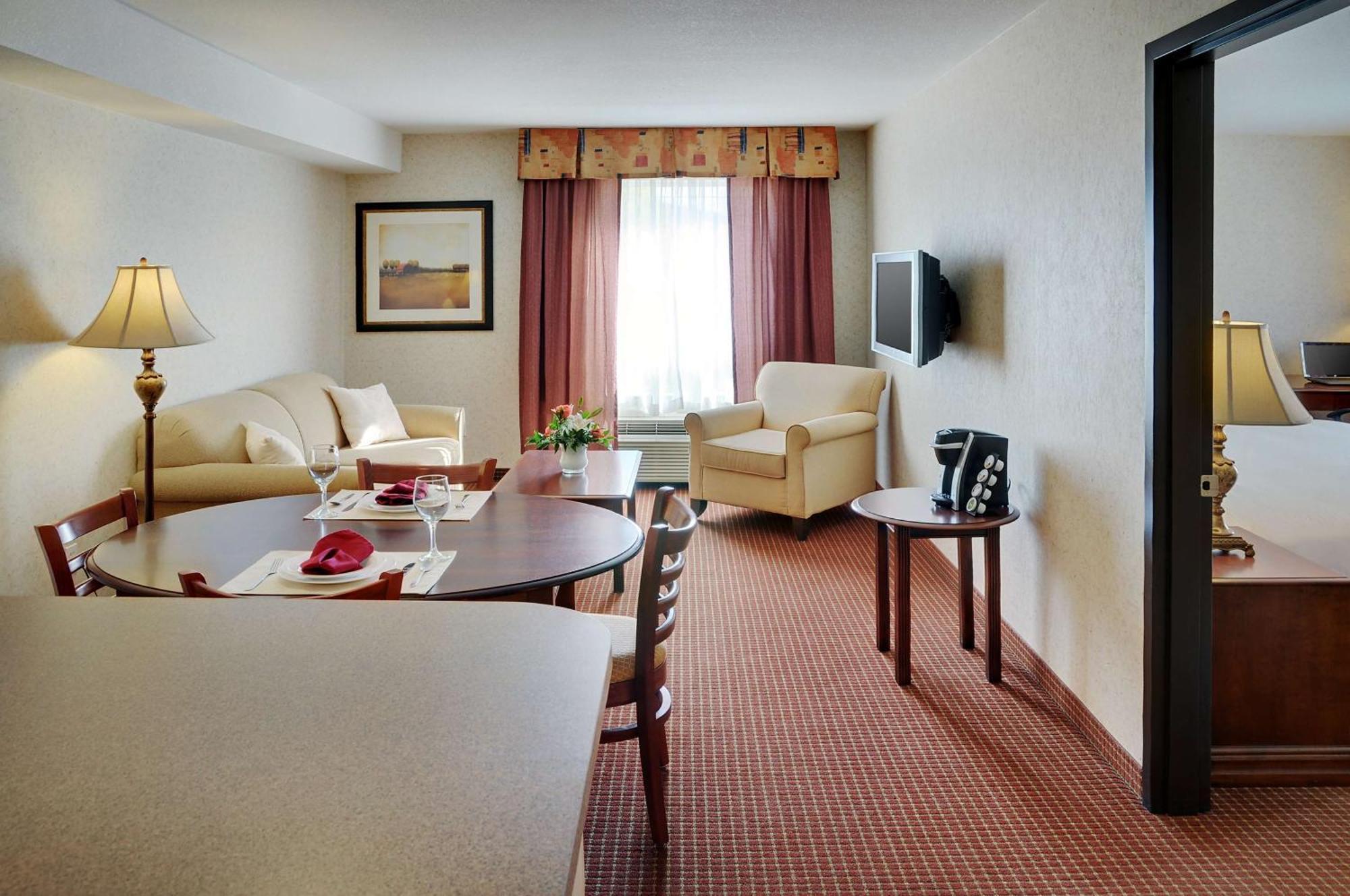 Coast Grimshaw Hotel & Suites Exterior foto