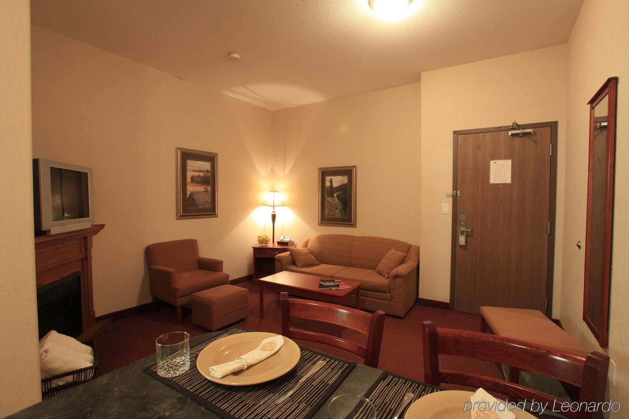 Coast Grimshaw Hotel & Suites Exterior foto